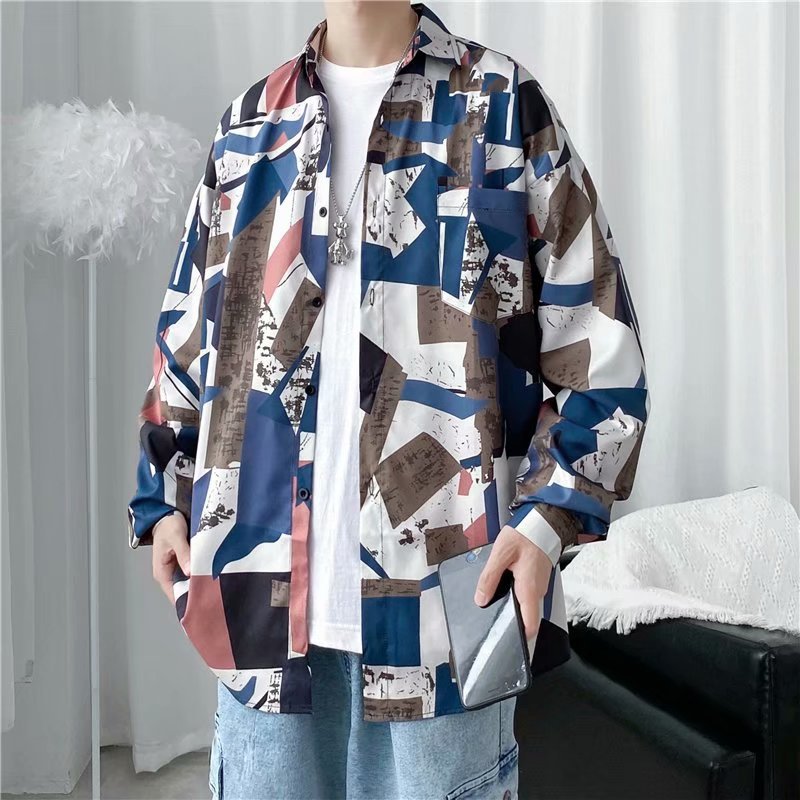 Men's Casual long sleeve shirt - lightweight button-up for spring & autumn.