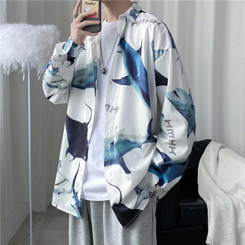 Men's Casual long sleeve shirt - lightweight button-up for spring & autumn.